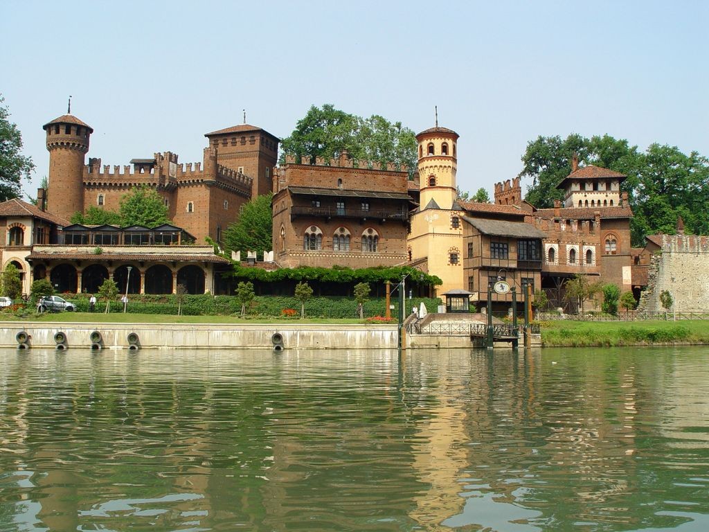 Castello e Borgo medievale Torinos